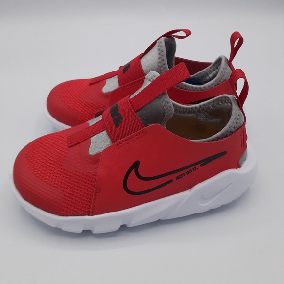 NIKE FLEX RUNNER 2 RED/ BLACK NIB VARIOUS SIZES BOYS TODDLER SHOES SNEAKERS - Picture 3 of 8